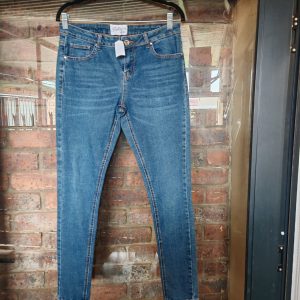 Skinny - Size 34 - J011