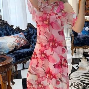 Ann Mesh Rok (Onthou jy trek iets onder aan)