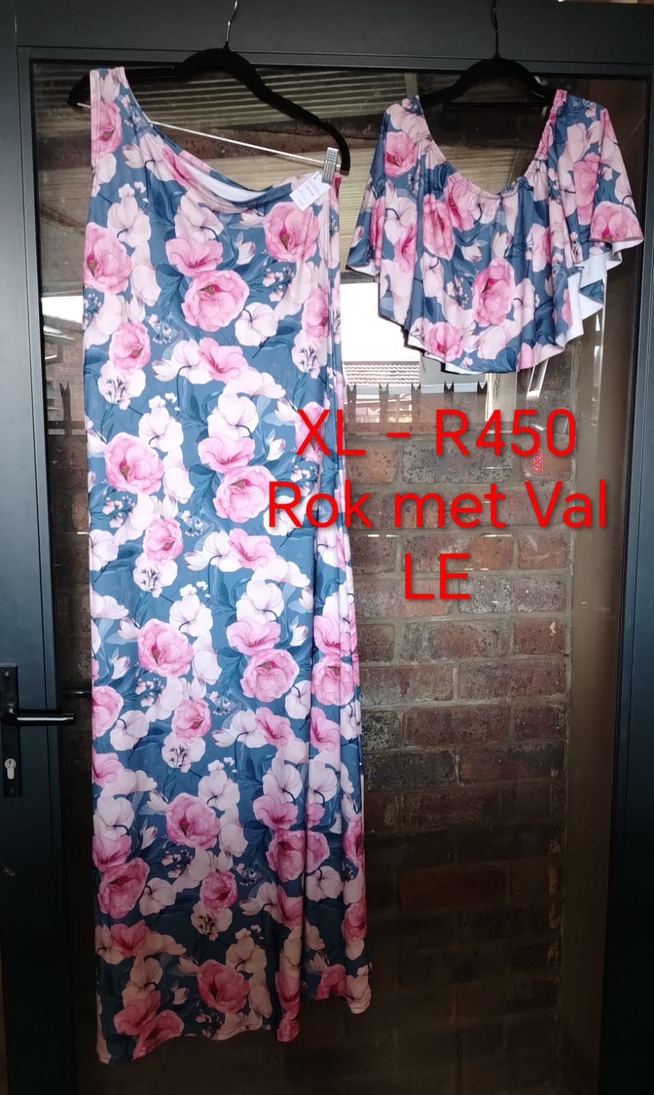 XL Rok met Valletjie
