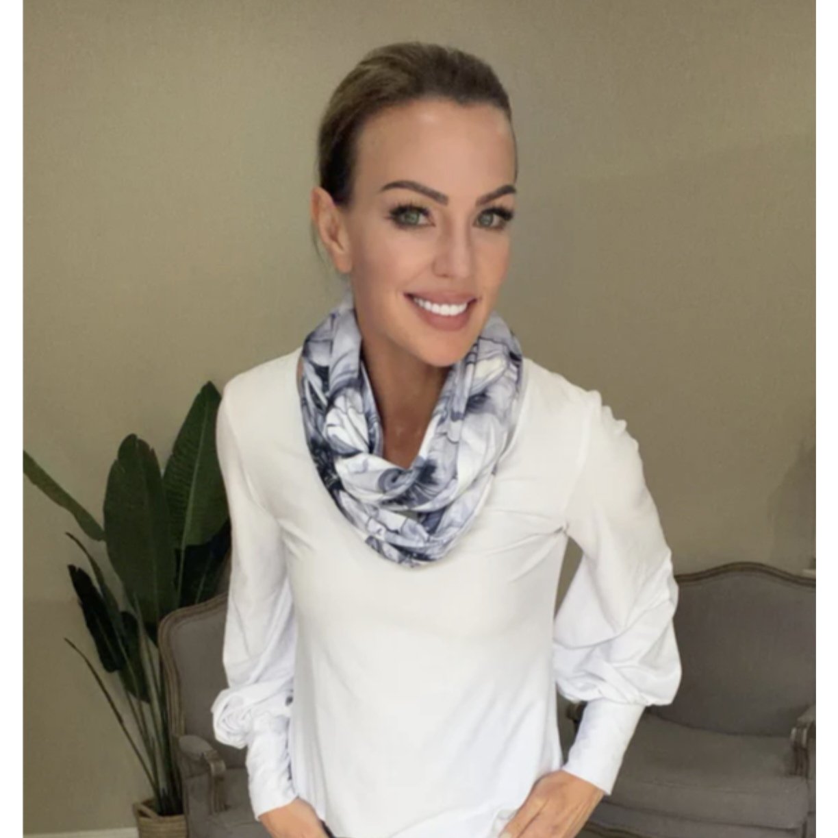 Adira Snood