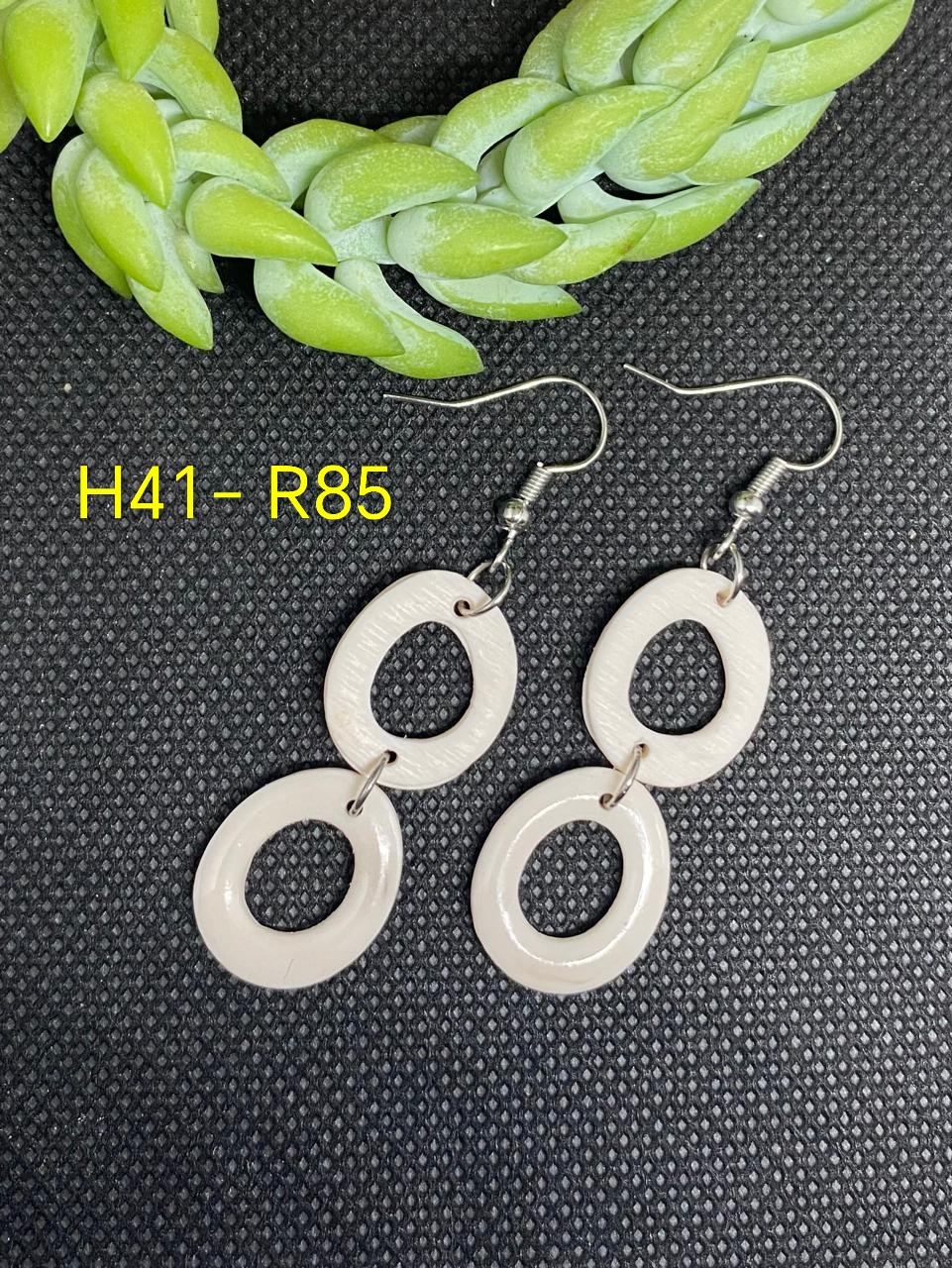 Handgemaakte Klei Oorbelle H41