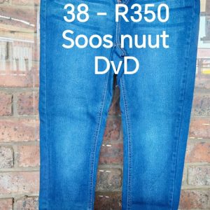 38 Skinny (DVD)